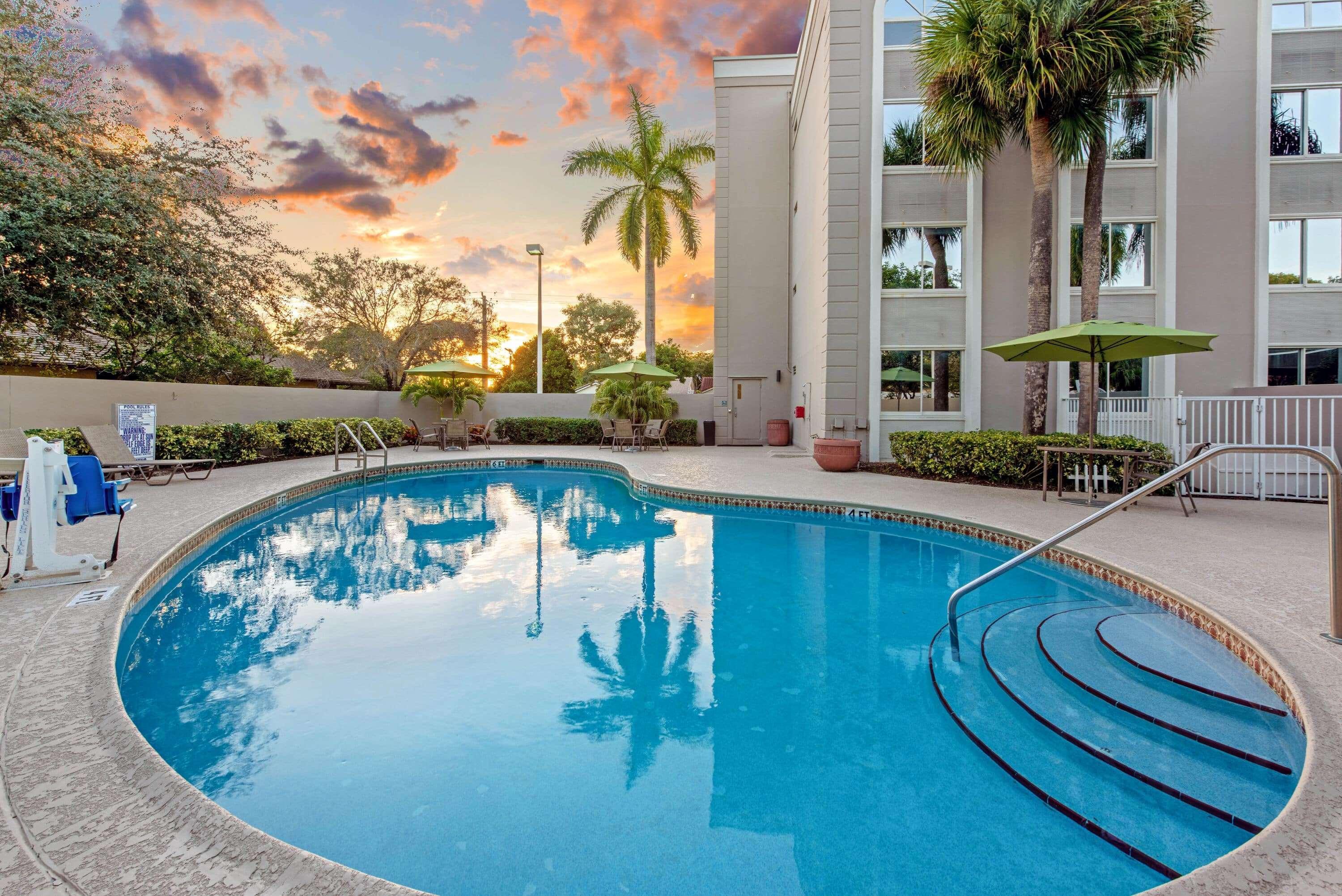 La Quinta By Wyndham Coral Springs South Hotel Buitenkant foto
