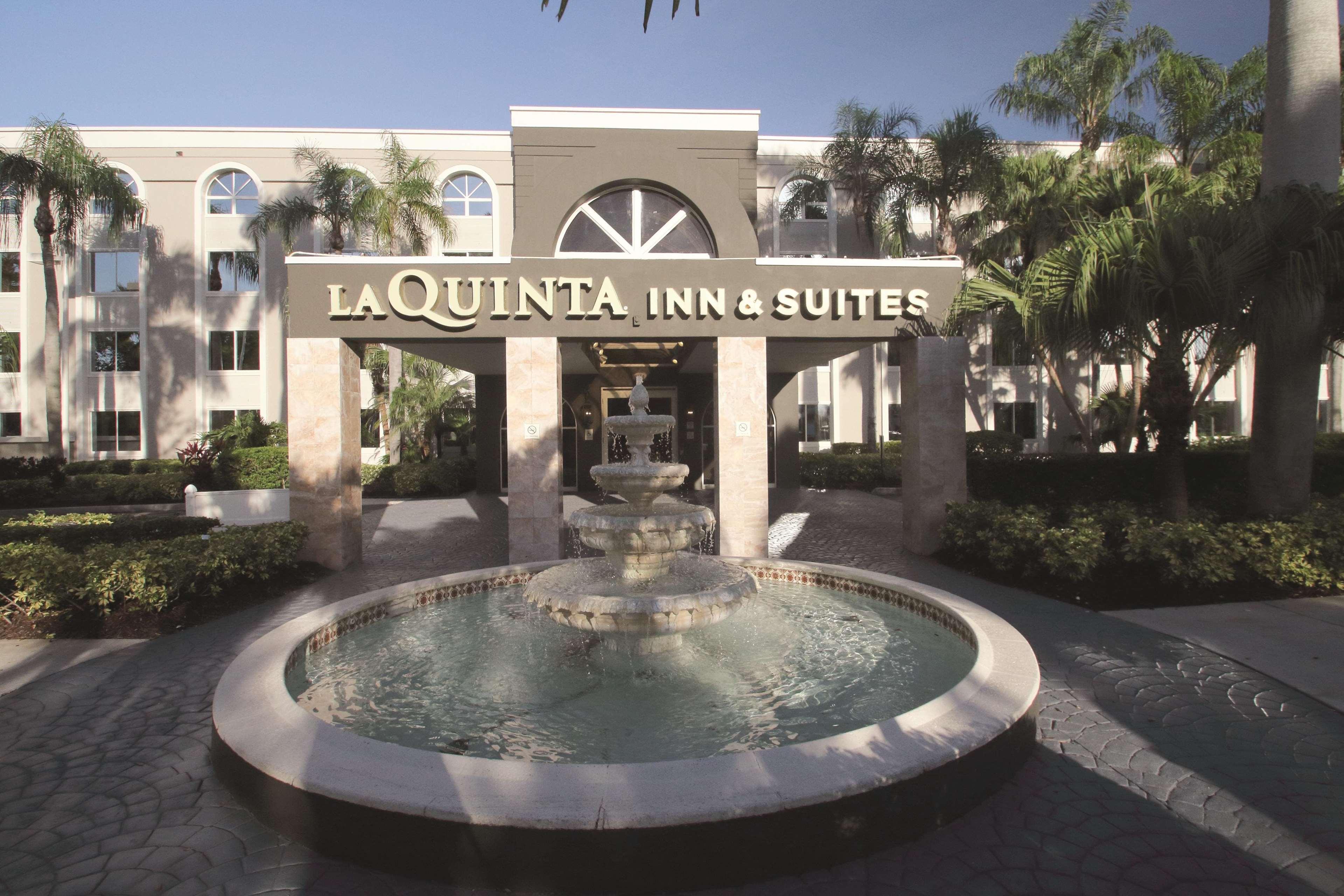 La Quinta By Wyndham Coral Springs South Hotel Buitenkant foto